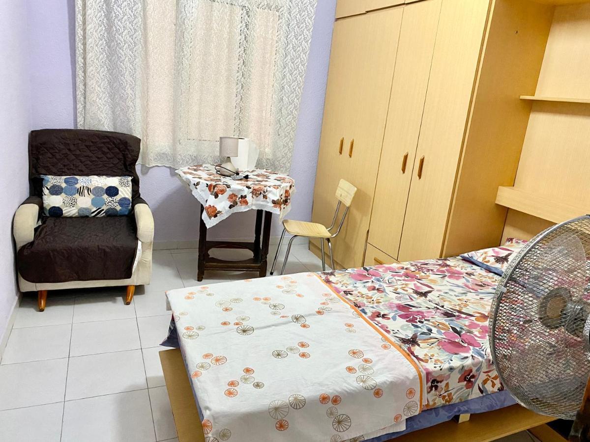 Habitacion Barato En Piso Familiar Compartido El Centro De La Ciudad Cerca De La Estacion De Autobuses Тарагона Екстериор снимка
